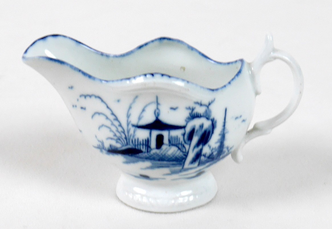 A late 18th century Caughley porcelain miniature milk jug - Image 7 of 14