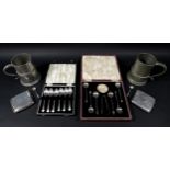 A mixed lot of silver and other metal items, comprising a cased set of silver coffee spoons, a cased