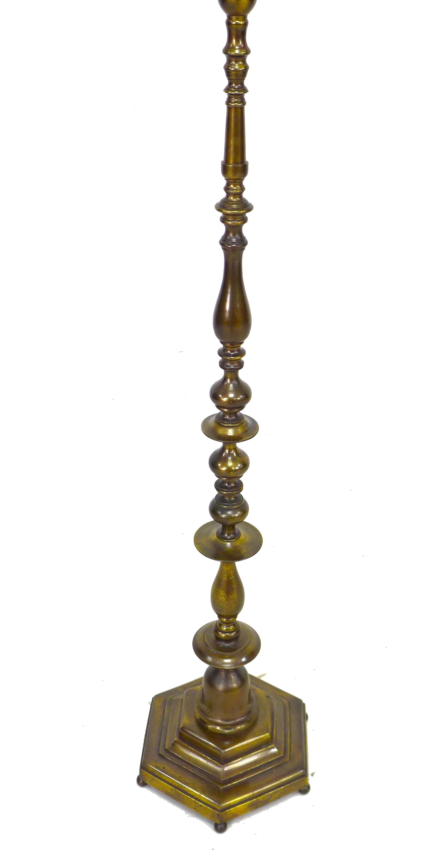 An early to mid 20th century brass standard lamp, with three S shaped branches, the knopped column - Image 5 of 8