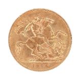 A George V gold half sovereign, 1915.