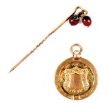 A George V 9ct gold fob pendant