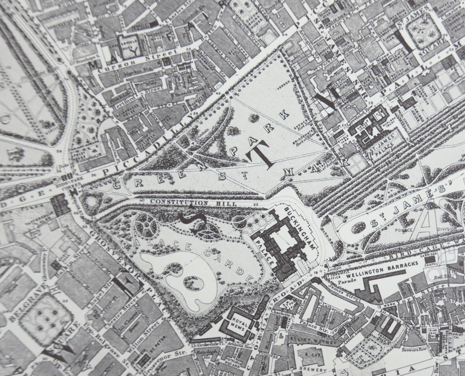 A copy of Stanford's Library Map of London and its Suburbs - Image 5 of 8