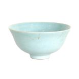 Dame Lucie Rie (British, Austrian, 1902-1995): a studio pottery bowl, decorated in pale blue