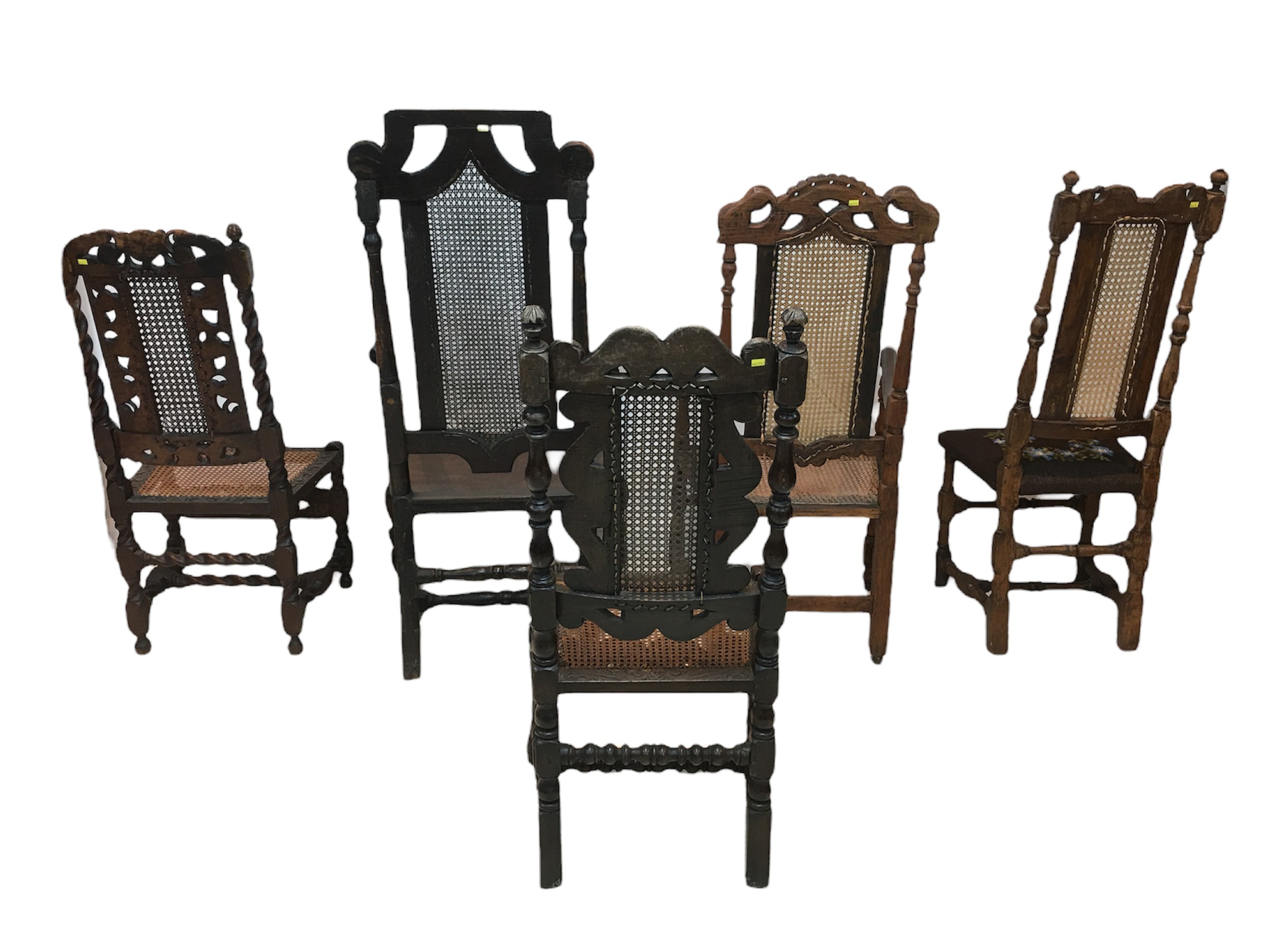 A collection of five dining and side chairs, including an 18th century oak open arm chair with - Bild 2 aus 4