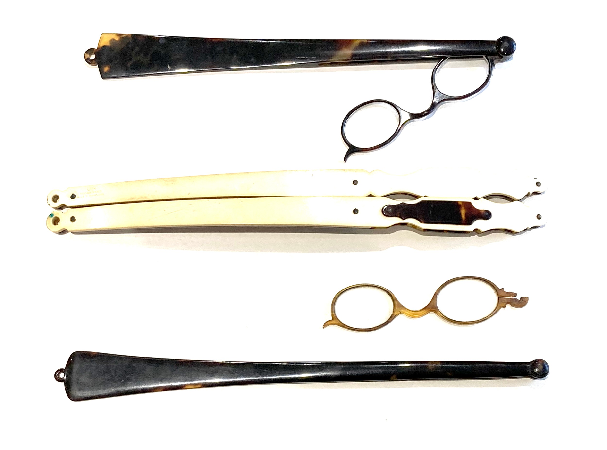 A group of four long handled folding spectacles, a/f damaged, two with curved handles only, - Image 2 of 3