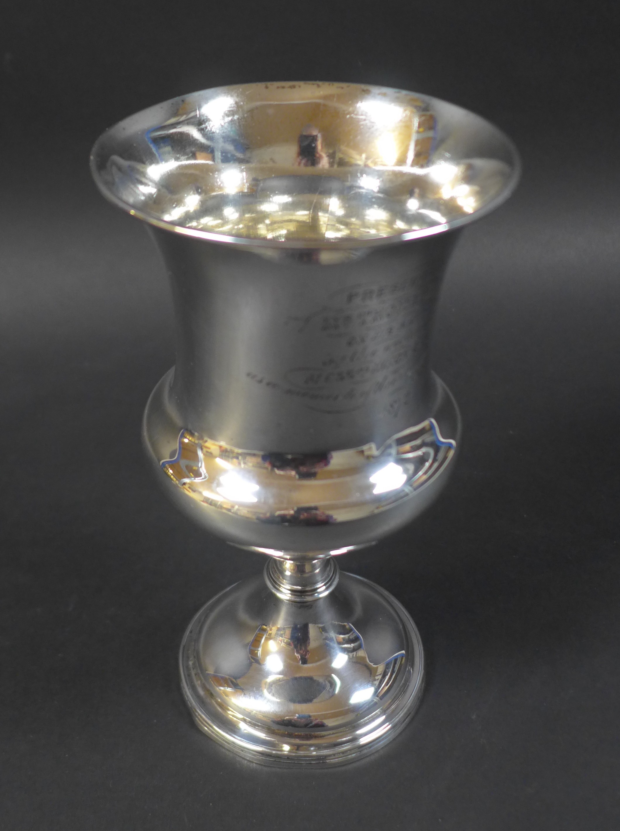 A William IV silver goblet, with later presentation inscription 'Presented to Mr. thomas Nixon on - Image 3 of 8