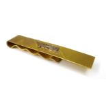 A vintage 14ct yellow gold tie clip, with applied initials 'WHP' to the top, 6.4g, 5.4cm long.