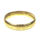A 22ct gold wedding band ring, size K, 2.2g.
