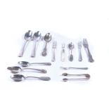 A GROUP OF SILVER FLATWARE (24)