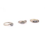 AN 18CT GOLD, SAPPHIRE AND DIAMOND FIVE STONE RING AND TWO FURTHER RINGS (3)