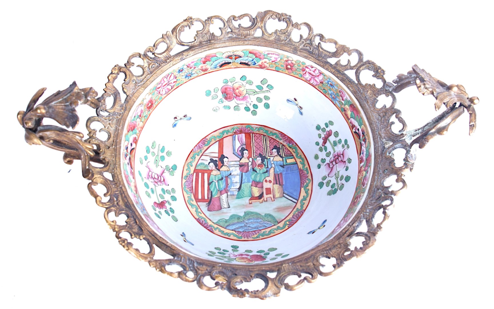 A CHINESE CANTONESE FAMILY ROSE PORCELAIN AND ORMOLU MOUNTED BOWL - Image 2 of 10