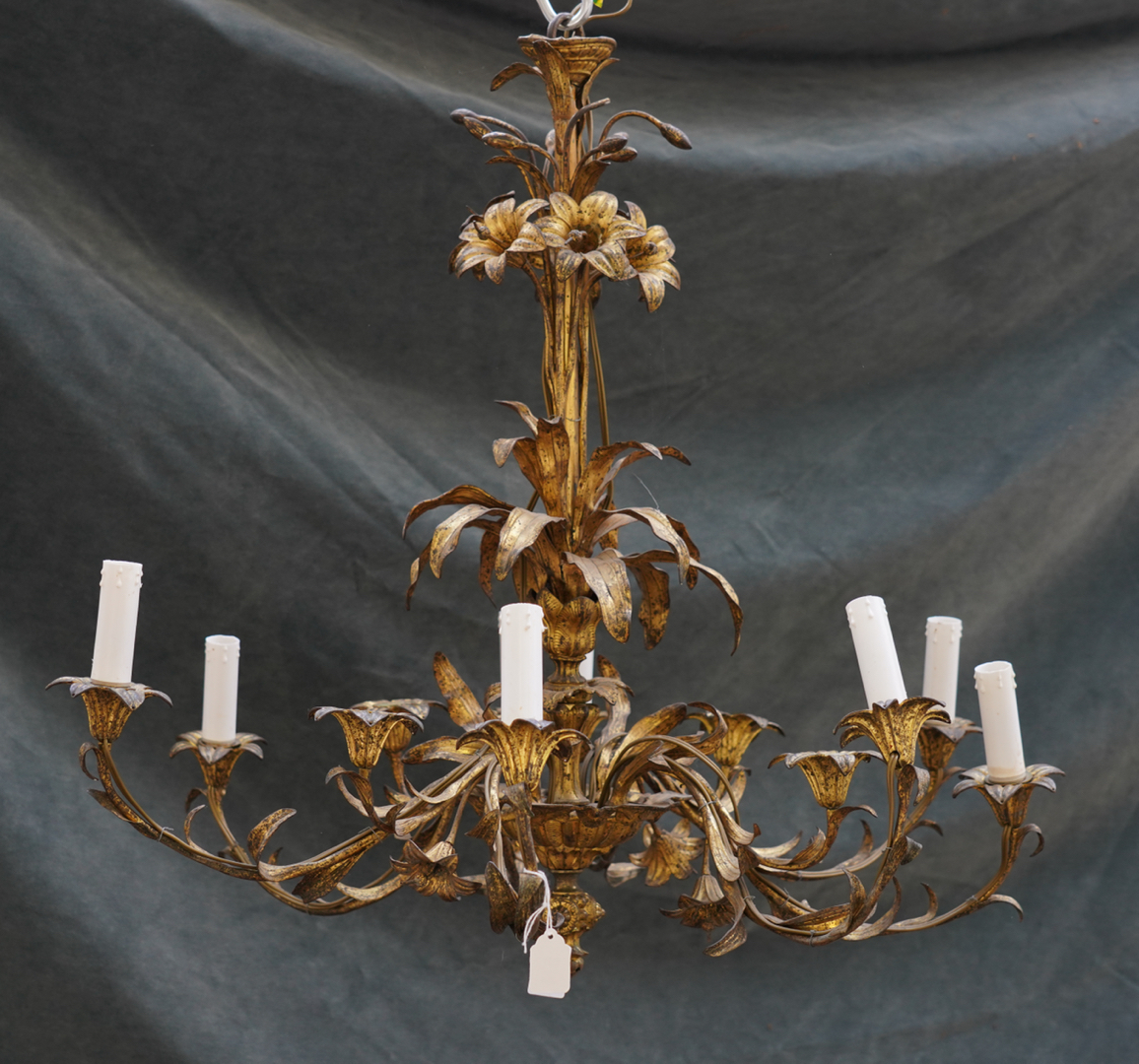 A FRENCH GILT-METAL TWELVE-LIGHT CHANDELIER