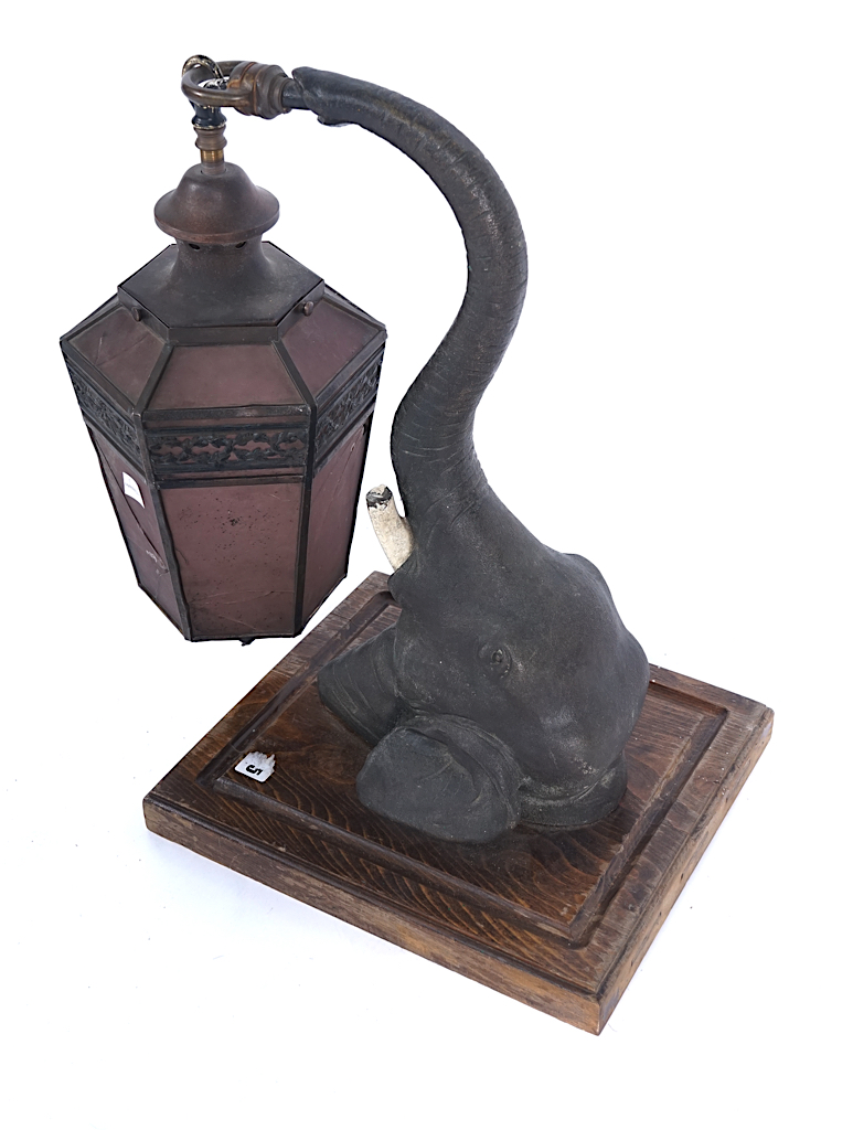 A PATINATED BRONZE ELEPHANT HEAD HANGING WALL LIGHT - Image 3 of 8