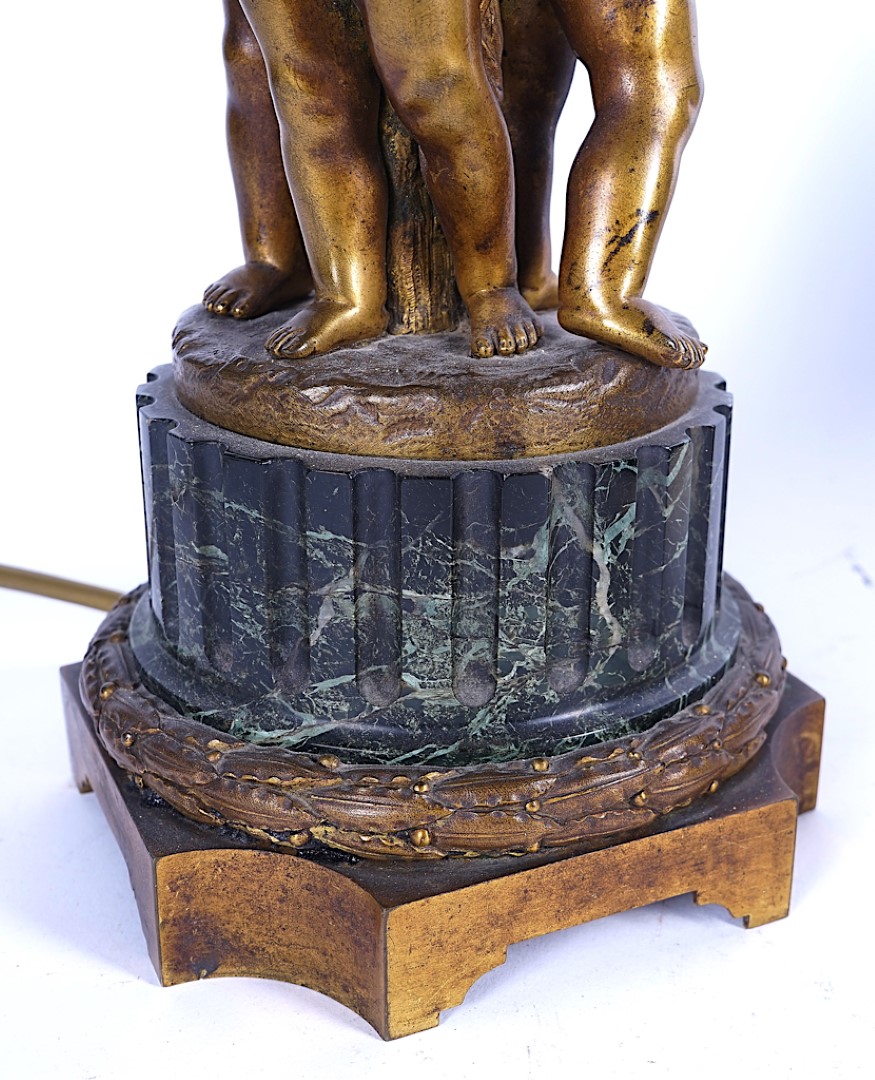 A FRENCH GILT-BRONZE MOUNTED VERDE-ANTICO MARBLE TABLE LAMP - Image 5 of 11