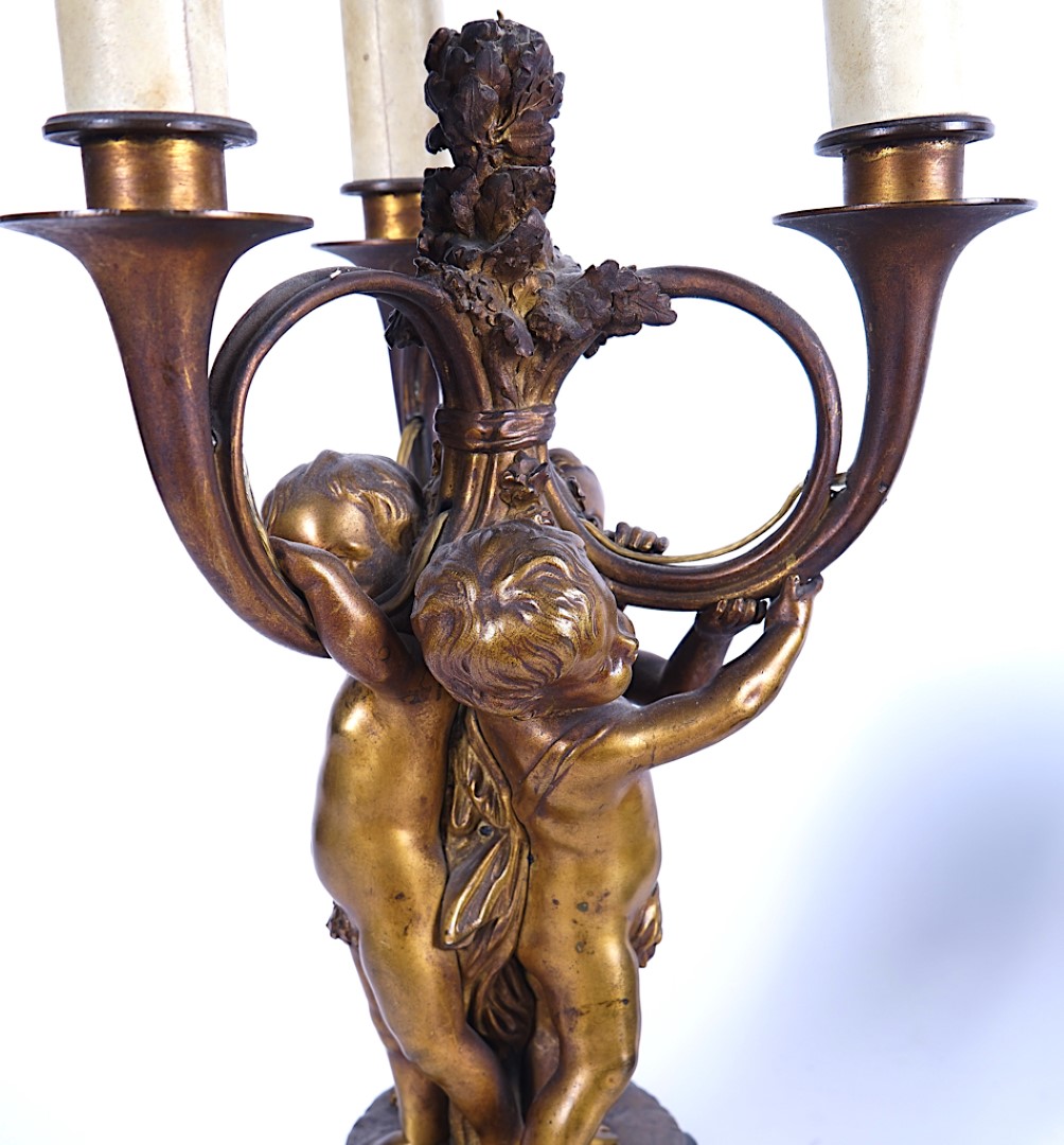 A FRENCH GILT-BRONZE MOUNTED VERDE-ANTICO MARBLE TABLE LAMP - Image 7 of 11