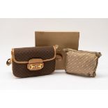 GUCCI- A HORSEBIT 1955 SHOULDER BAG AND A TRAVEL DUFFEL CASE IN BAG (2)