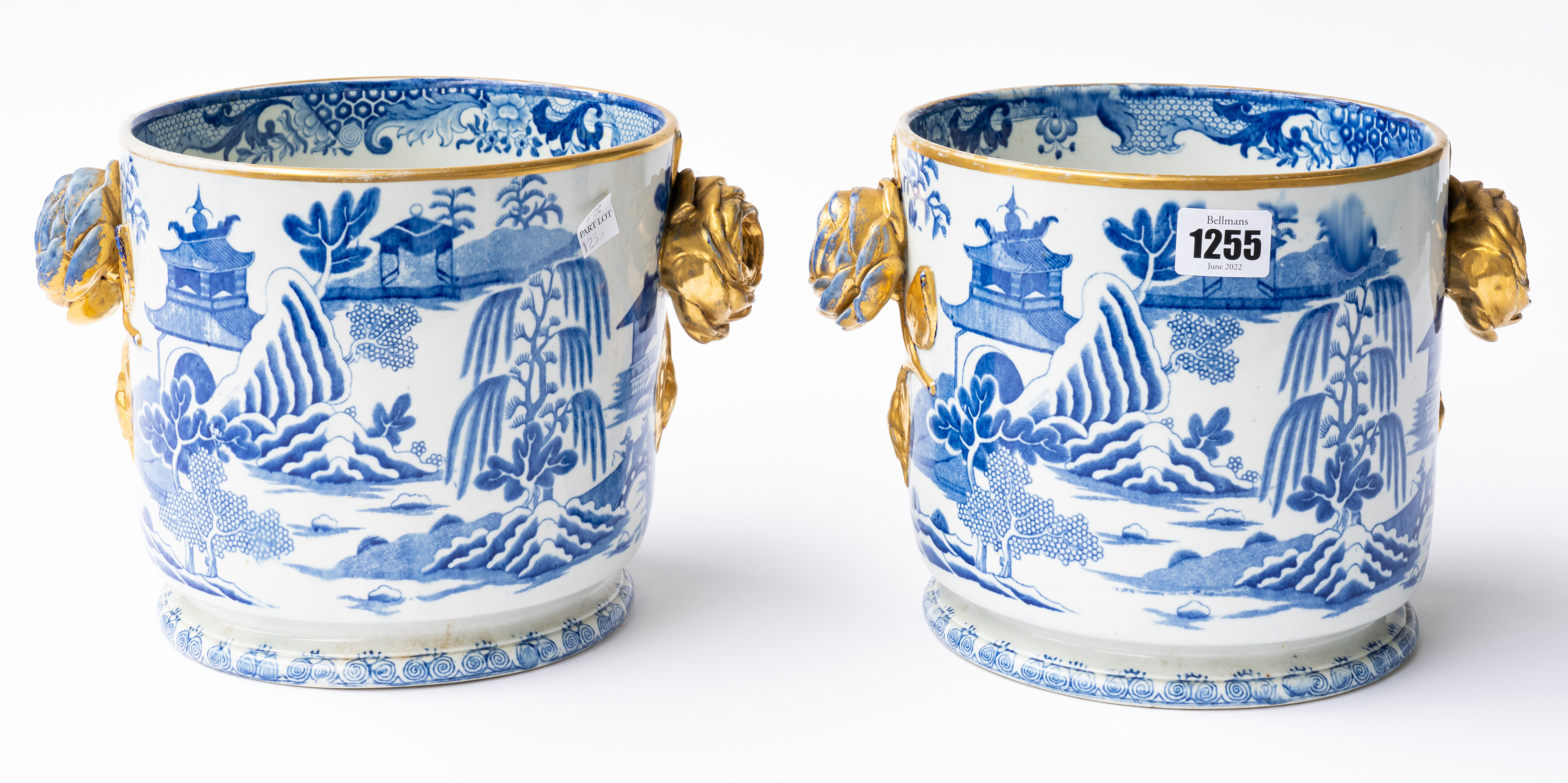 AN UNUSUAL PAIR OF MASON'S IRONSTONE WINE COOLERS OR JARDINIERES (2) - Image 3 of 6