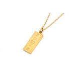 A 9CT GOLD INGOT PENDANT WITH A 9CT GOLD NECKCHAIN (2)