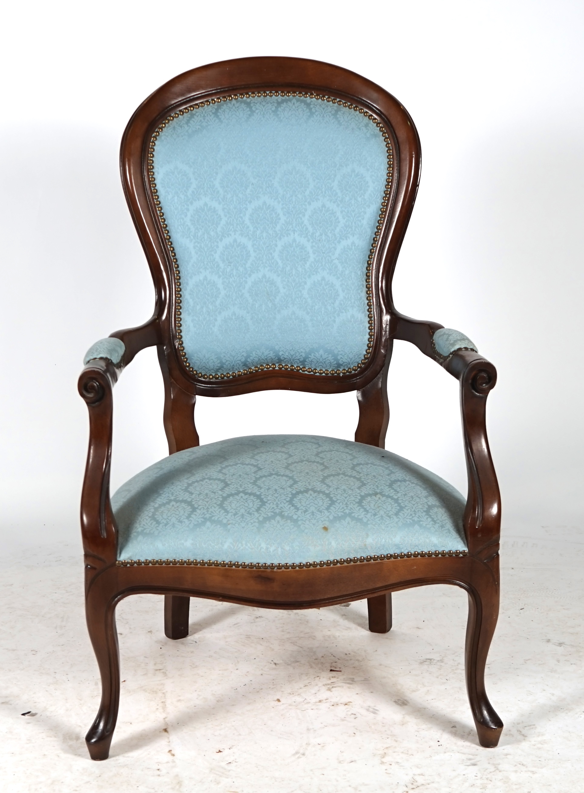 J.A.S SHOOLBRED & CO A SET OF FIVE VICTORIAN MAHOGANY DINNG CHAIRS (6) - Image 4 of 4