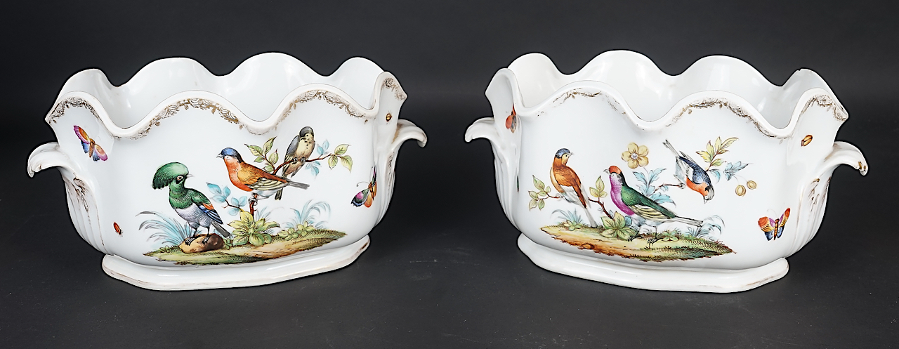 A PAIR OF DRESDEN PORCELAIN MONTEITHS (2)