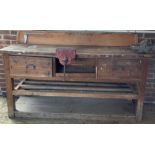 AN EARLY 20TH CENTURY WORK BENCH