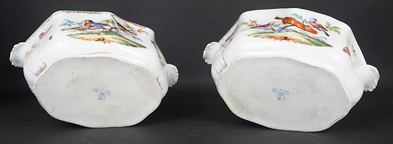 A PAIR OF DRESDEN PORCELAIN MONTEITHS (2) - Image 2 of 3