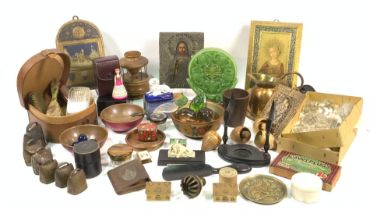 COLLECTABLES INCLUDING A RUSSIAN ICON, DECORATIVE ASIAN ITEMS AND SUNDRY