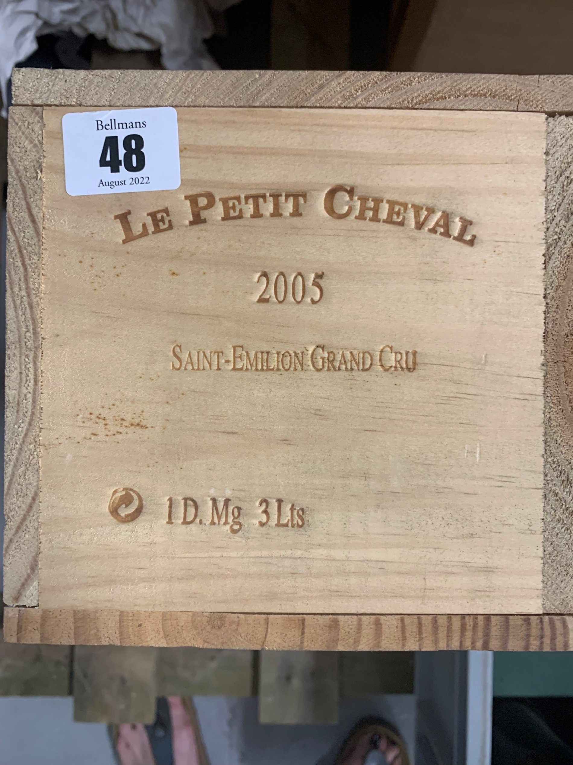 REVISED DESCRIPTION; A LE PETIT CHEVAL 2005 DOUBLE MAGNUM AND A BOTTLE OF CHATEAU CANON - Image 4 of 4