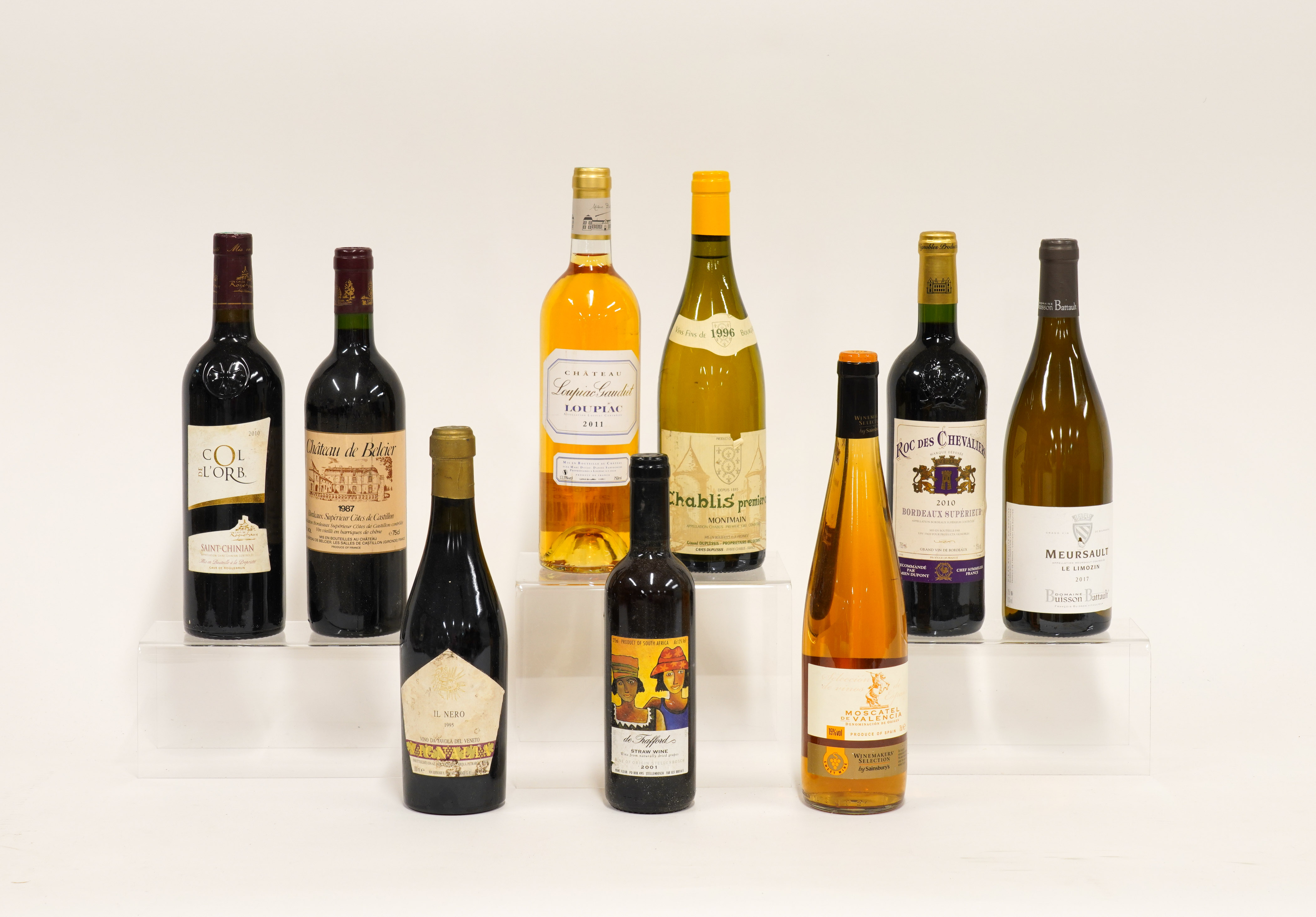 NINE BOTTLES OF MIXED WINES TO INCLUDE MONTMAIN CHABLIS PREMIER CRU 1996 (9)