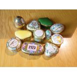 A GROUP OF TEN MOSTLY LIMOGES LIDDED PORCELAIN BOXES