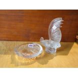LALIQUE, FRANCE, A MODERN GLASS FISH DISH (2)