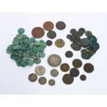 A COLLECTION OF ROMAN AND FOREIGN COINS (QTY)