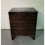 AN EARLY 20TH CENTURY MAHOGANY CHEST