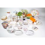CERAMICS, INCLUDING, PORCELAIN BOXES, FLORAL DISPLAY, JUGS AND SUNDRY, (QTY)