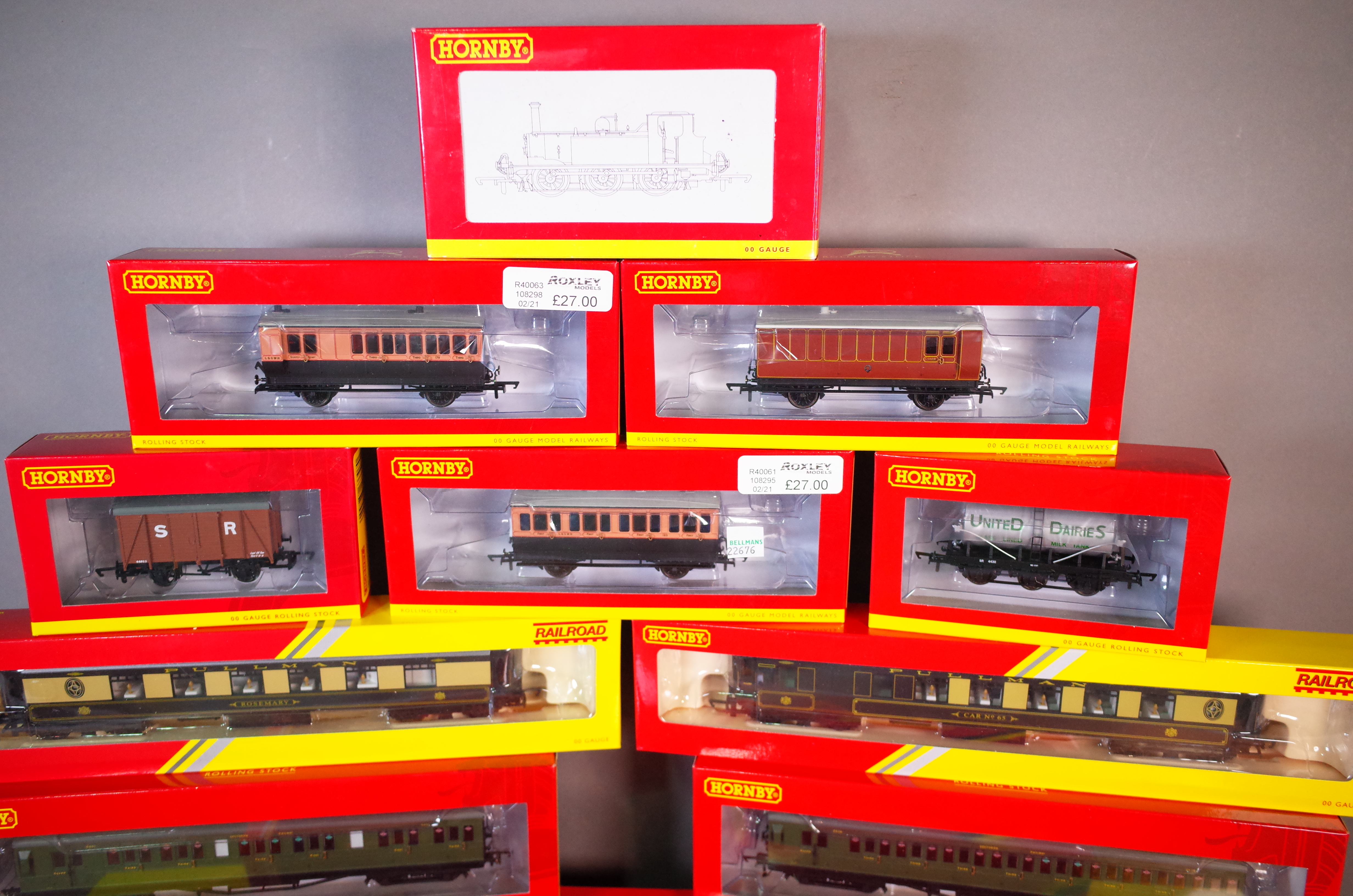 HORNBY, A GROUP OF MODERN BOXED LOCOMOTIVES AND TENDERS (22) - Image 5 of 5