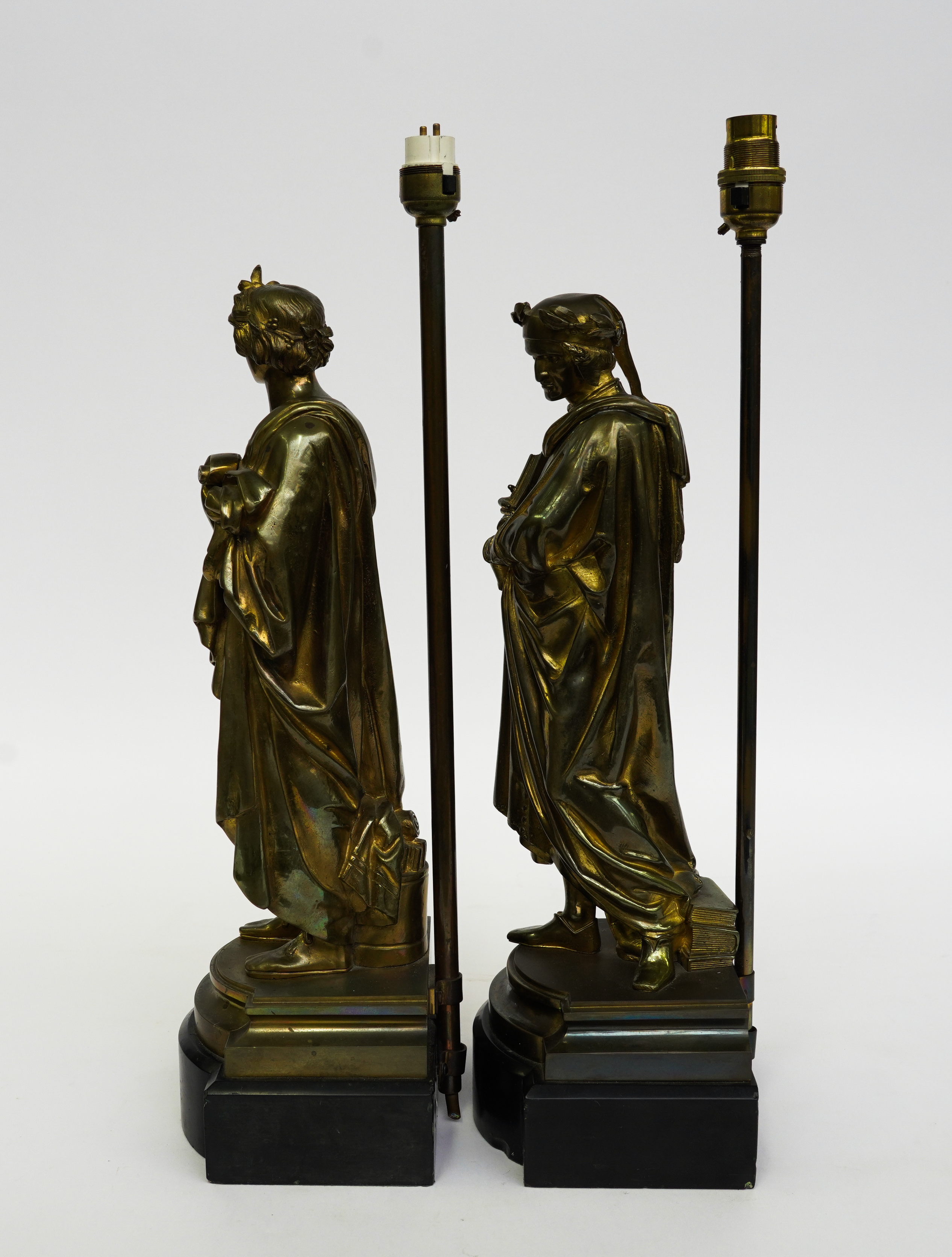 AFTER ANTOINE-PIERRE AUBERT: A PAIR OF GILT BRASS CLASSICAL FIGURAL TABLE LAMPS (2) - Image 2 of 7