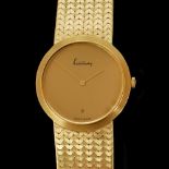 A GENTLEMANS 18CT GOLD KUTCHINSKY QUARTZ WRISTWATCH