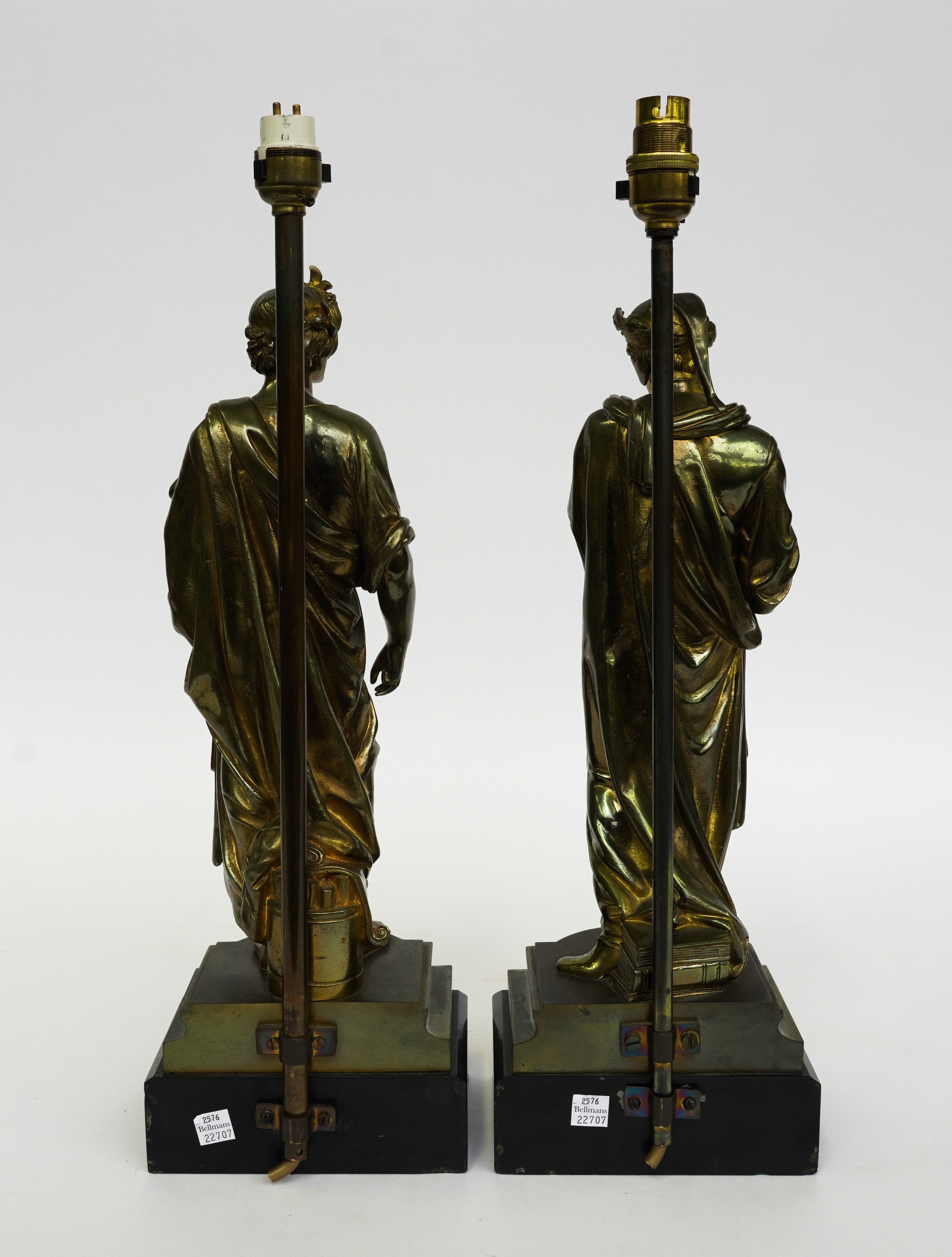 AFTER ANTOINE-PIERRE AUBERT: A PAIR OF GILT BRASS CLASSICAL FIGURAL TABLE LAMPS (2) - Image 3 of 7