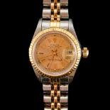 A LADIES GOLD AND STAINLESS STEEL ROLEX OYSTER PERPETUAL DATEJUST AUTOMATIC WRISTWATCH
