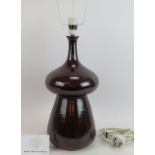 A retro 1960s/70s Secla terracotta table lamp with aubergine glaze. Height 42cm. Condition report: