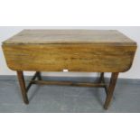 A Georgian elm country made Pembroke table of great character, on tapering square supports with