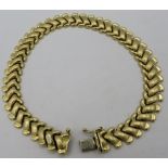 Atasay 14ct gold ladies bracelet. Atasay is a Middle Eastern jewellery company established in