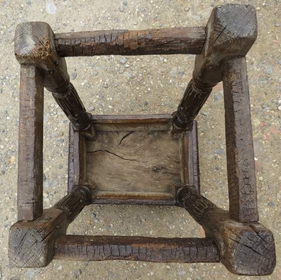 A fine late 16th century Elizabethan oak joint stool in unrestored condition, with carved frieze, o - Image 3 of 3