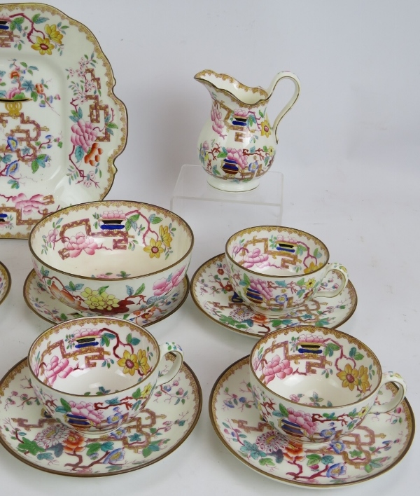 A mid 19th century Minton porcelain part tea service in tree pattern. Consisting of 9 cups, 10 - Image 4 of 6