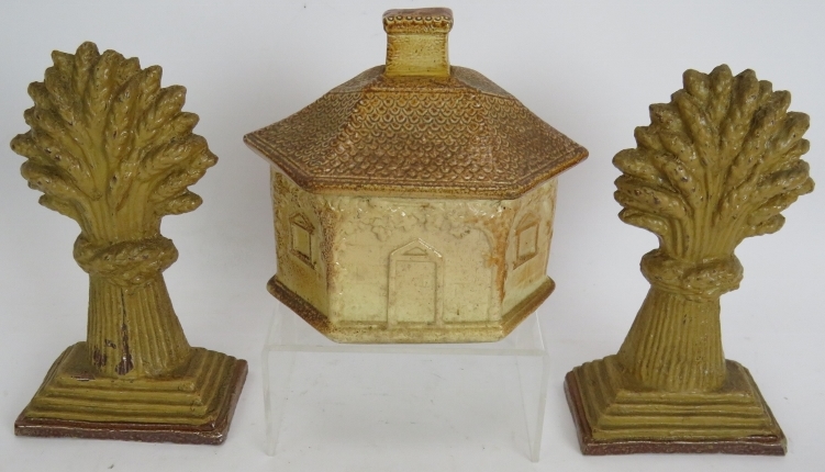 A 19th century salt glazed cottage tobacco jar, a pair of salt glazed wheatsheaf decorations, - Bild 4 aus 6