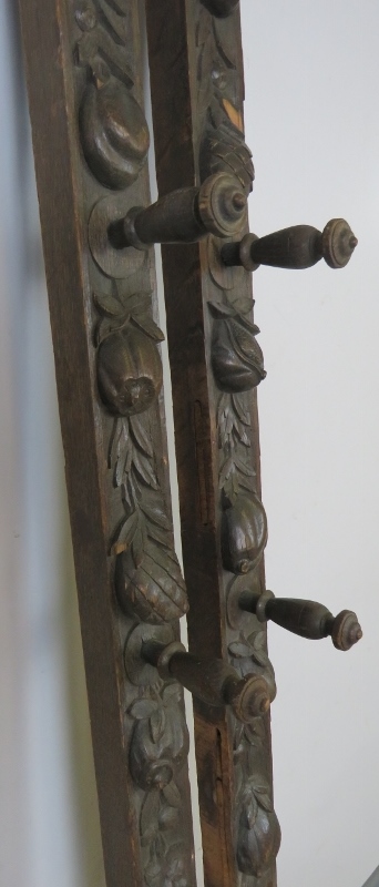 A pair of 19th century oak uprights, each carved with a green man mask and depictions of fruit and - Bild 6 aus 6