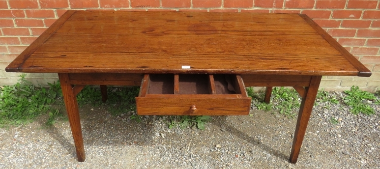 A 19th century French oak country kitchen dining table with single drawer to side, on braced - Bild 3 aus 3