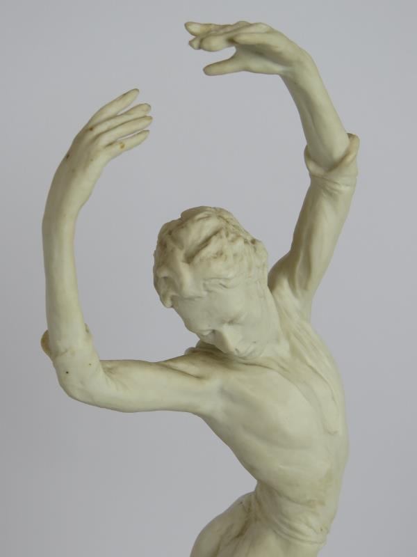 A Spode Bisque porcelain study sculpture of ballet dancer Anthony Dowell by Enzo Plazzotta c1975, - Image 5 of 10