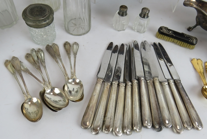 A quantity of mainly silver plated wares including sauce boats, teaspoons, fruit knives, butter - Image 3 of 4