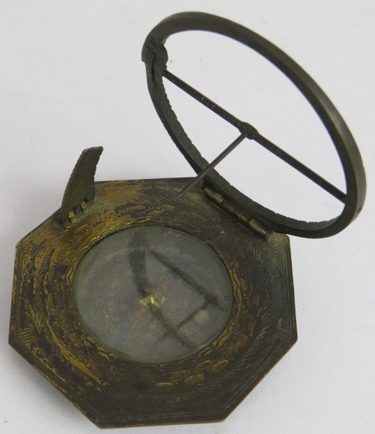 An 18th century gilt brass pocket compass sundial engraved "Eleva Po'll Augsburg Paris 48 Cracau - Image 2 of 5